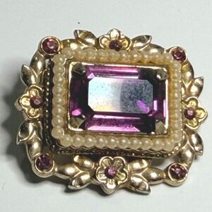 Coro Purple Emerald Cut Rhinestone Faux Pearl Floral Gold Tone Brooch Pin